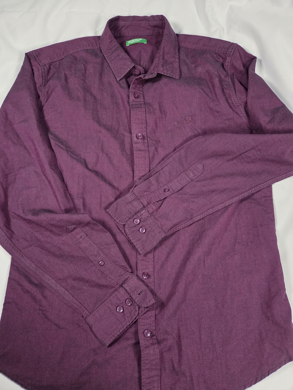 United Colors Of Benetton Men's Long-Sleeve Button-Down Shirt in Plum Purple